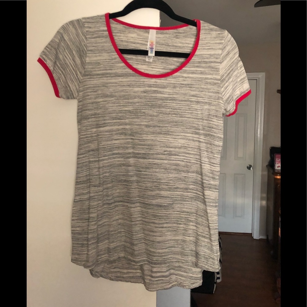 Lularoe Classic T grey heathered with pink trim
